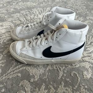 Nike Blazers women
